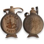 Гравирана бъклица с лак - "Кумска ракия"